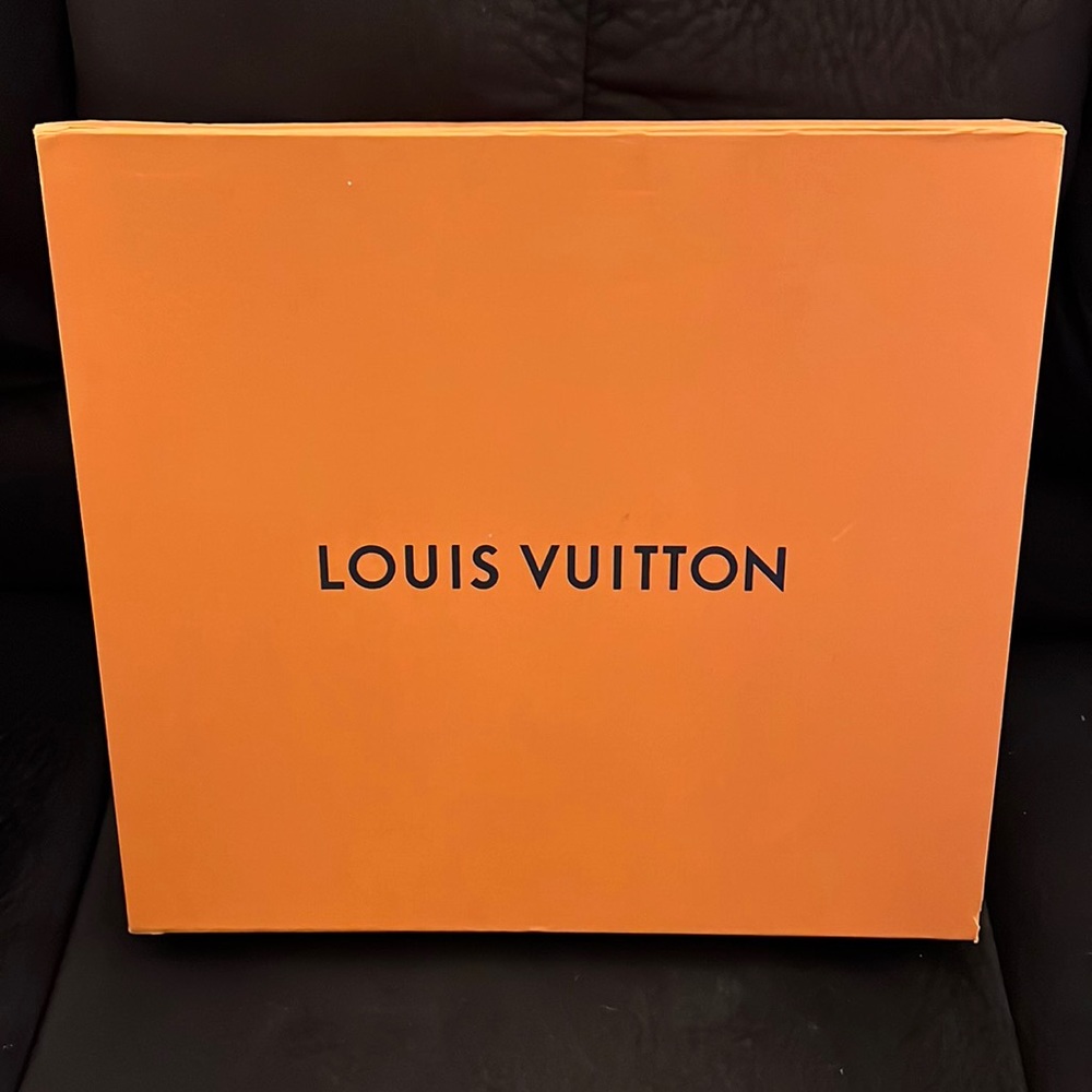 Louis Vuitton gift box